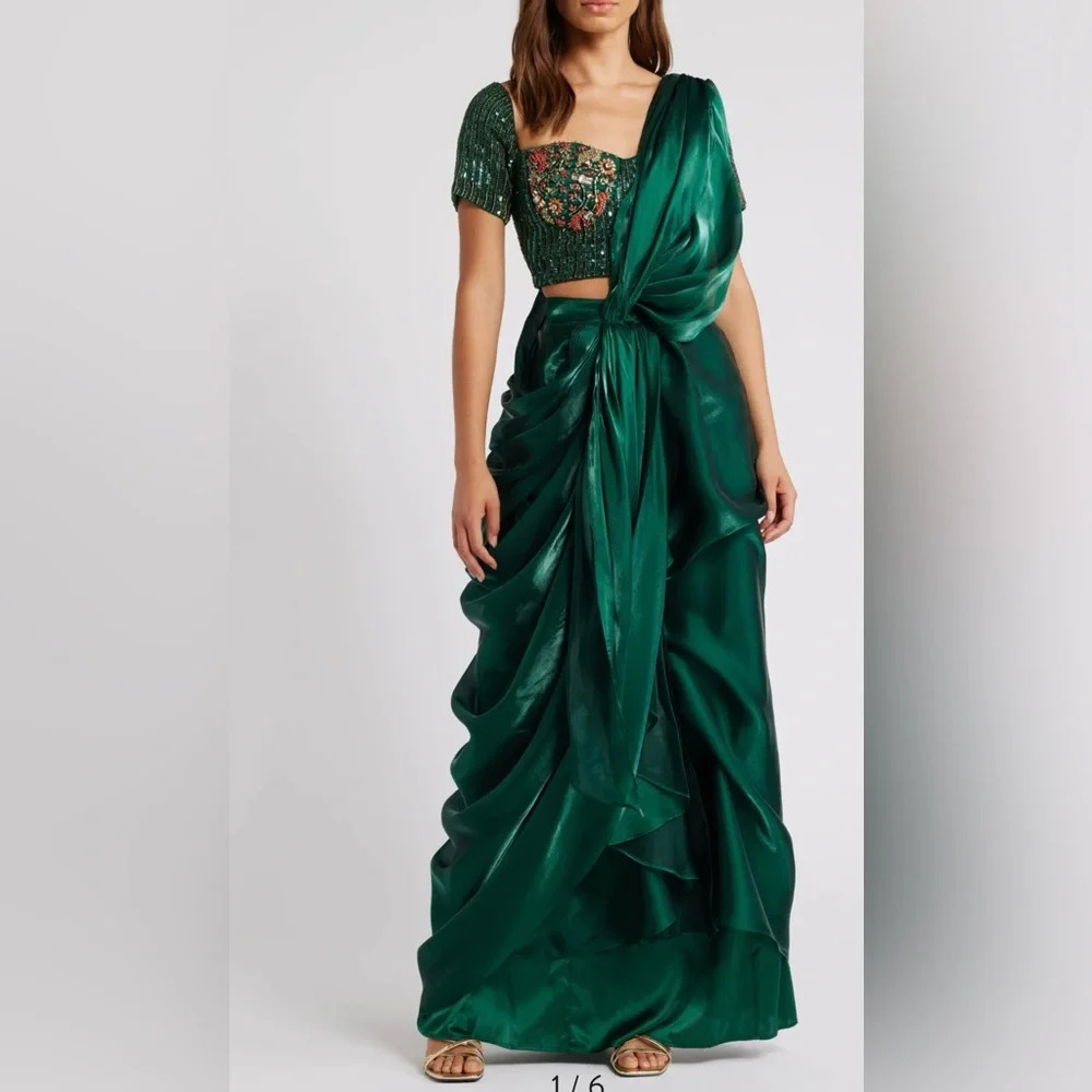 Sani Adya Drape Saree - Emerald size XS retail $598.00 new Indian Wedding Lengha
